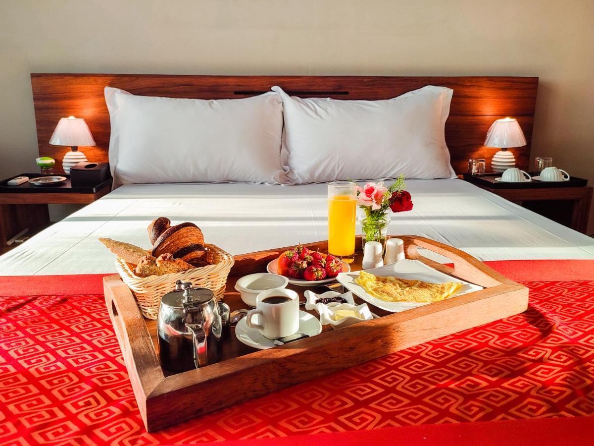 Valiha Hotel อันตานานารีโว ภายนอก รูปภาพ