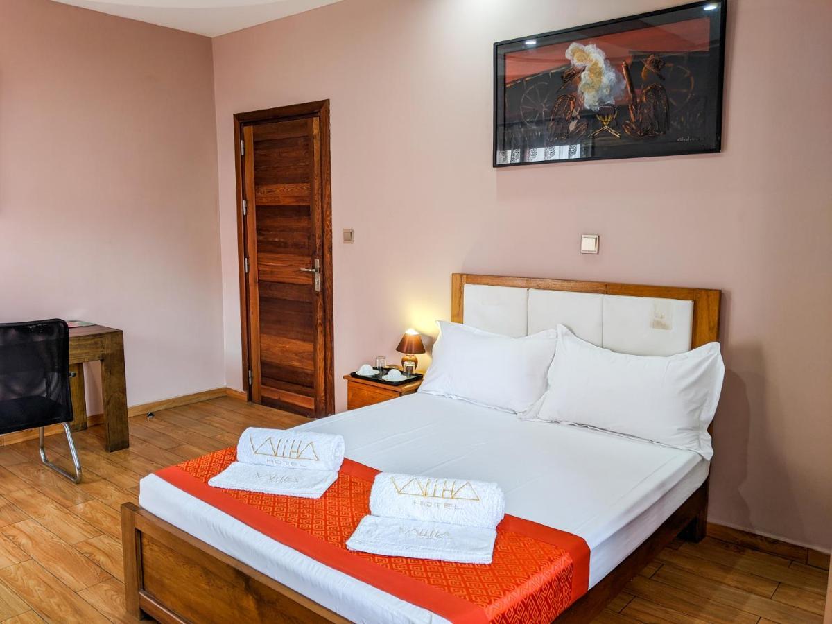 Valiha Hotel อันตานานารีโว ภายนอก รูปภาพ